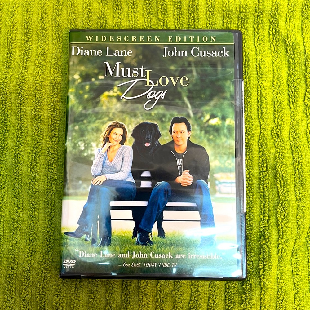 Must Love Dogs dvd with John Cusack and Dianne Lane